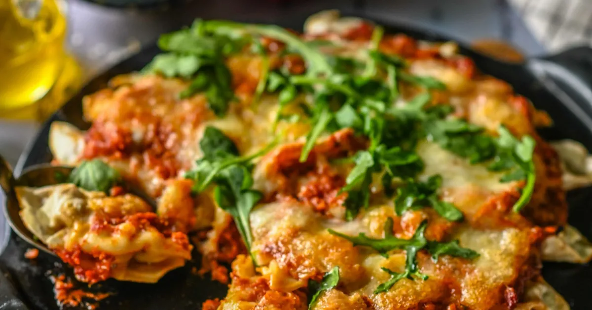 NÄDALA RETSEPTID ⟩ Kuidas teha pelmeenidest pitsat ja potikleepse? Tuuli Mathisen teab