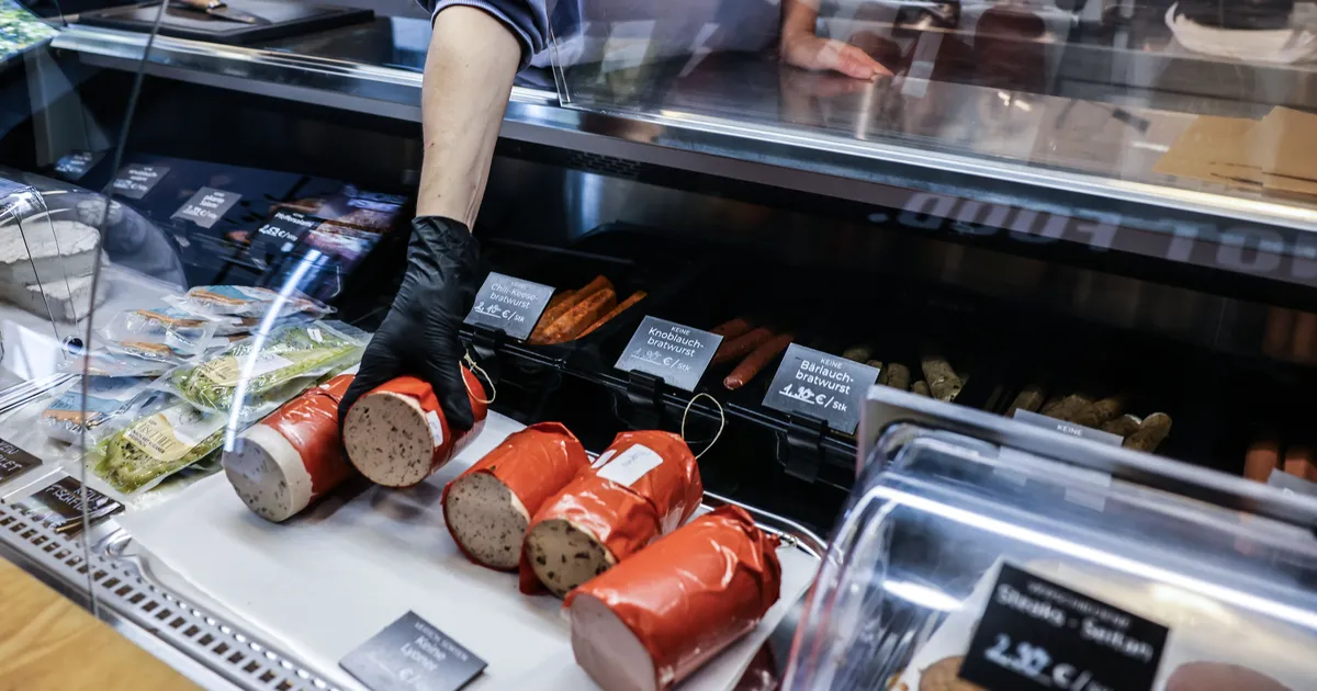 PIILU SISSE ⟩ Selline näeb välja vegan-lihapood: taimne kaup tekitab aga tüli