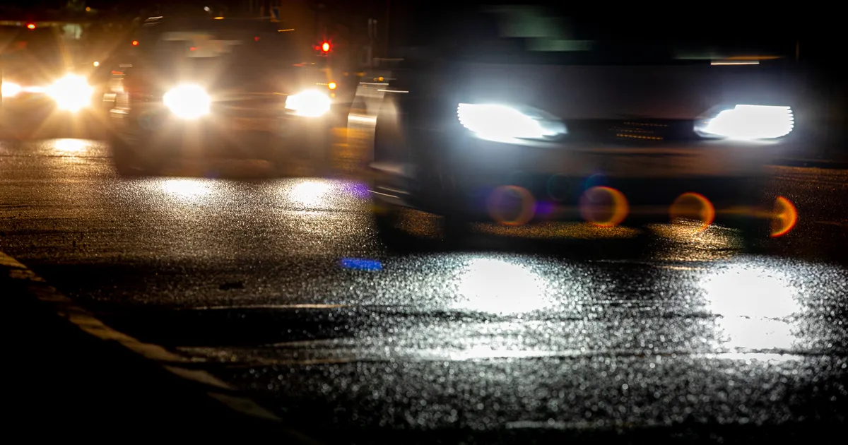 Õhtu- ja öötundidel muutuvad mitmel pool teed libedaks