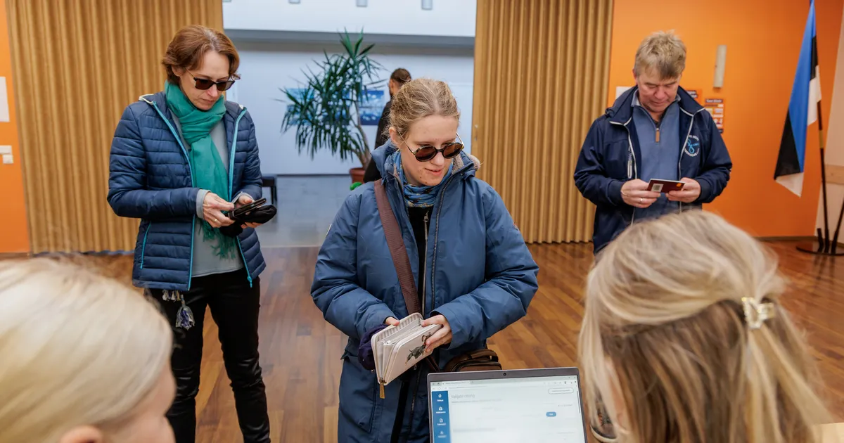 VIDEO JA GALERII ⟩ Esmavalija lubas teinekordki valimisjaoskonda oma häält tulla andma