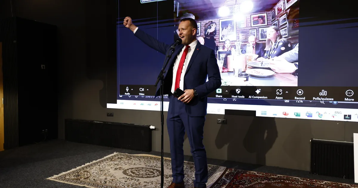 FOTOD ⟩ Sotsiaaldemokraadid ootavad valimispeol tulemusi