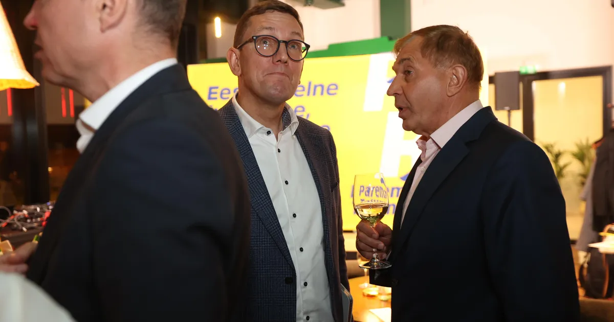 FOTOD ⟩ Reformierakond ootab valimistulemusi itaalia restoranis