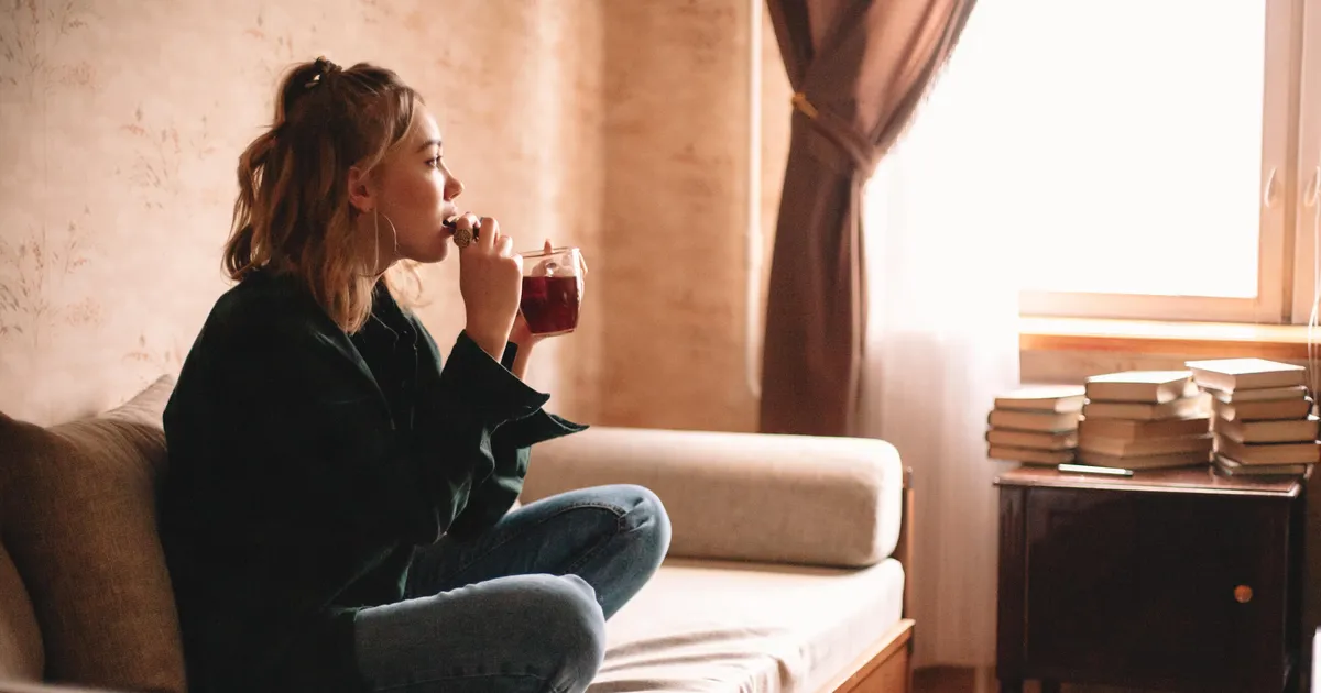 TUDENGIELU KORTERIS ⟩ Esimest korda üksi elav 19-aastane Liina: «Kõik käib millegi arvelt. Tahan midagi toredat, pean millestki loobuma»