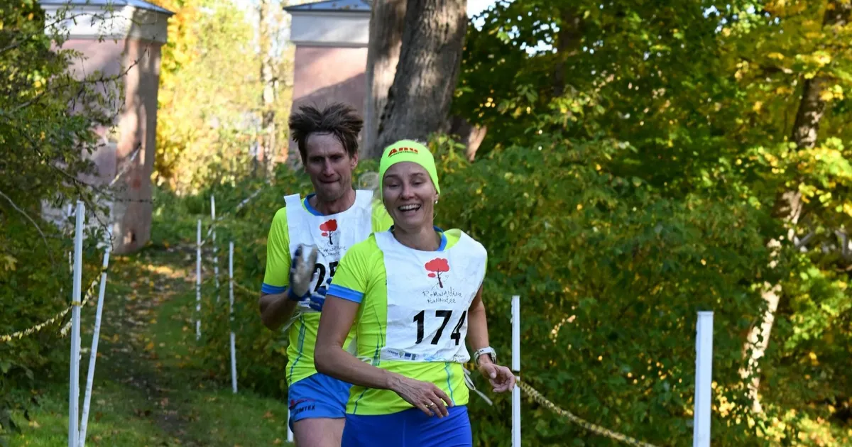 SUUR PILDIGALERII ⟩ Pärnumaa ühe pikema ajalooga jooksu võitsid soosikud