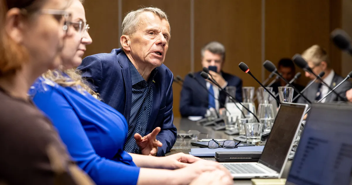 Muudatusettepanekud riigieelarvele: teise samba maksete külmutamine, toidu käibemaks alla ning lasteaiaõpetajatele palka juurde