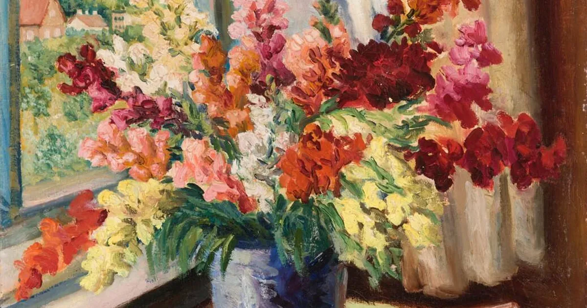 Tartu kunstnike liit viis 70-aastaseks saanud Valga muuseumisse kunsti ja lilli