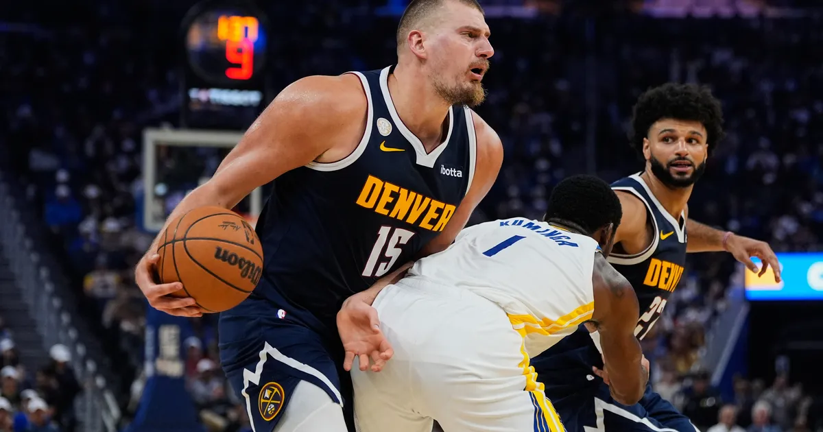 VIDEO ⟩ Nikola Jokic kordas hullumeelset rekordit
