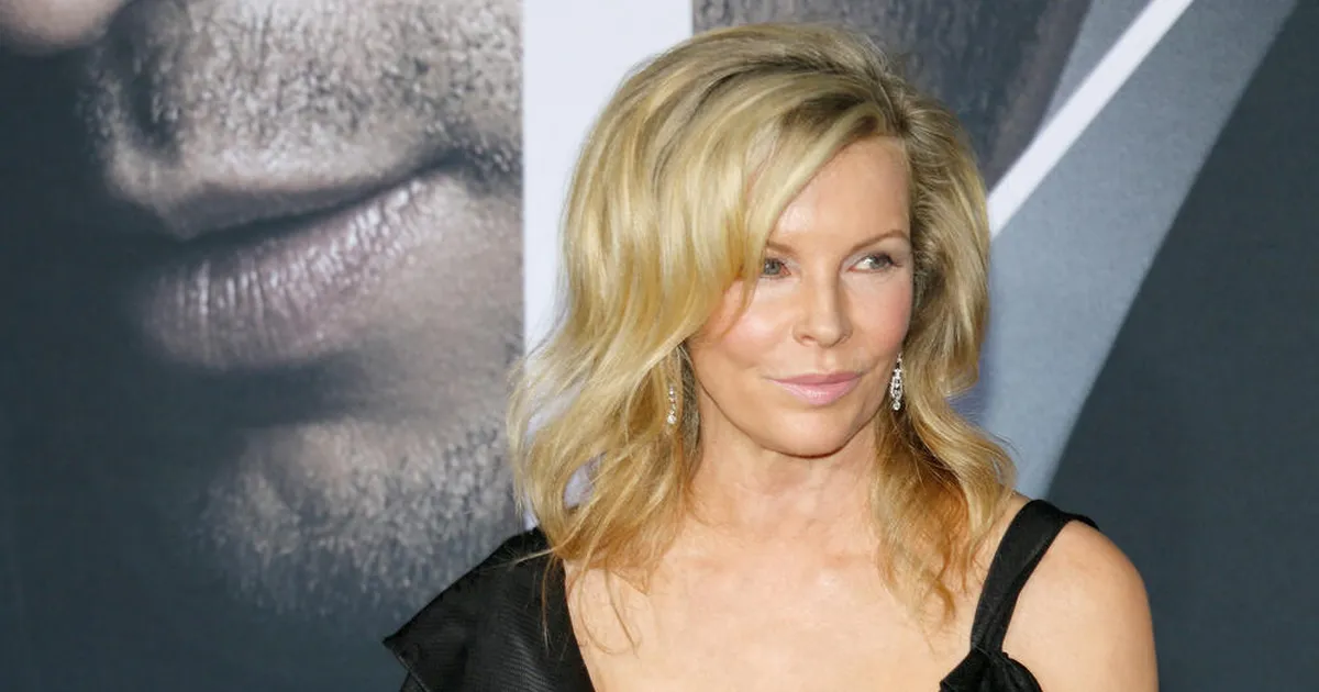 Igavene noorus või ilulõikused? Kim Basingeri värske välimus ajab fännid segadusse