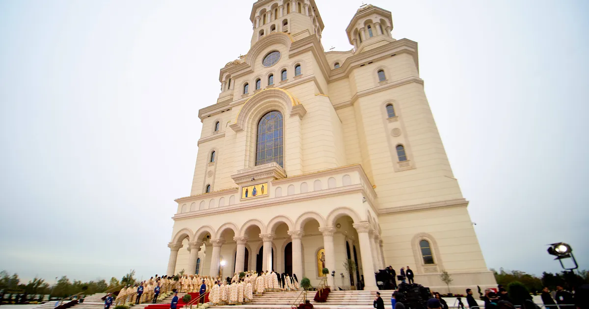Rumeenia uus katedraal lõi suurusega Vene õigeusu pühakojad üle
