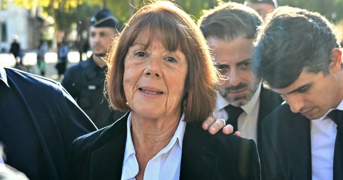 Teatriavalikkus mures: Serbias keelati kuulsat vägistamisprotsessi kajastav Avignoni lavastus