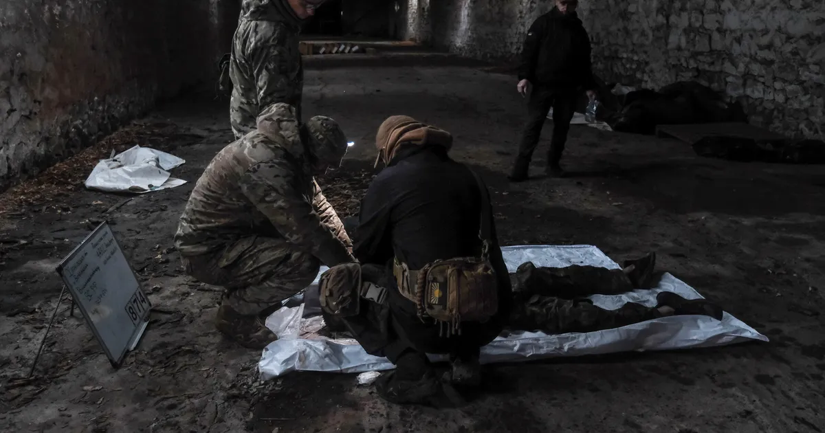 Uuring: vähemalt sada Vene väejuhti on oma alluvaid Ukrainas hukanud