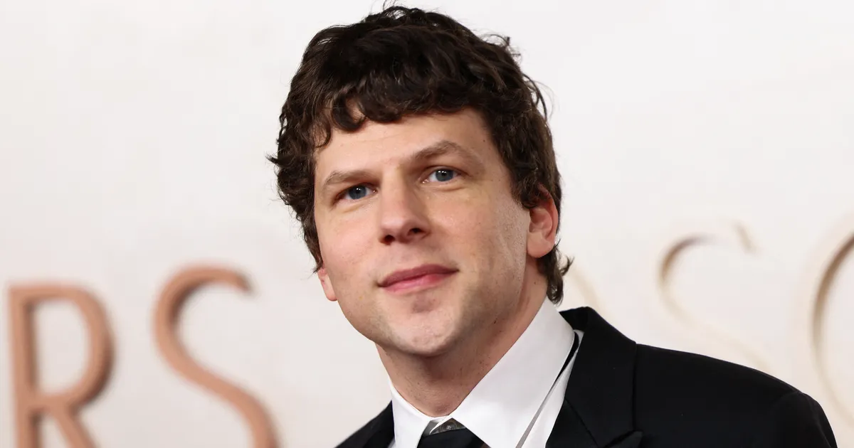Näitleja Jesse Eisenberg jääb ühest neerust ilma