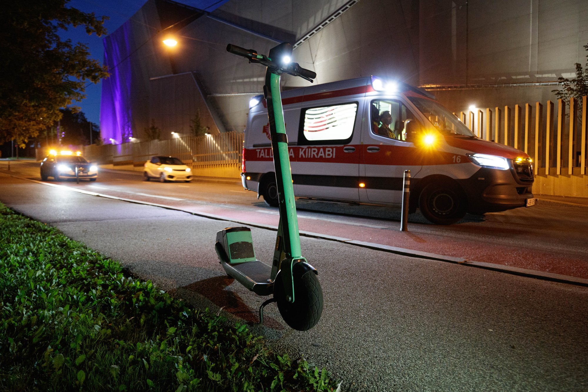 Advokaadid: lapse kergliikuriga põhjustatud õnnetuste eest vastutab lapsevanem