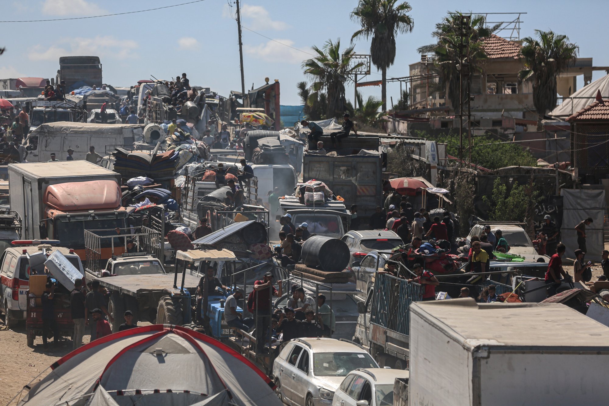 Iisrael käskis palestiinlastel Gaza linnast lahkuda. Neid, kes jäävad, loetakse terroristideks