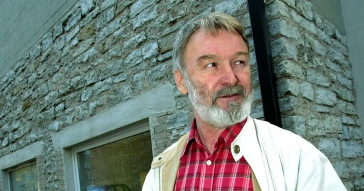 Suri lavastaja ja stsenarist Valentin Kuik