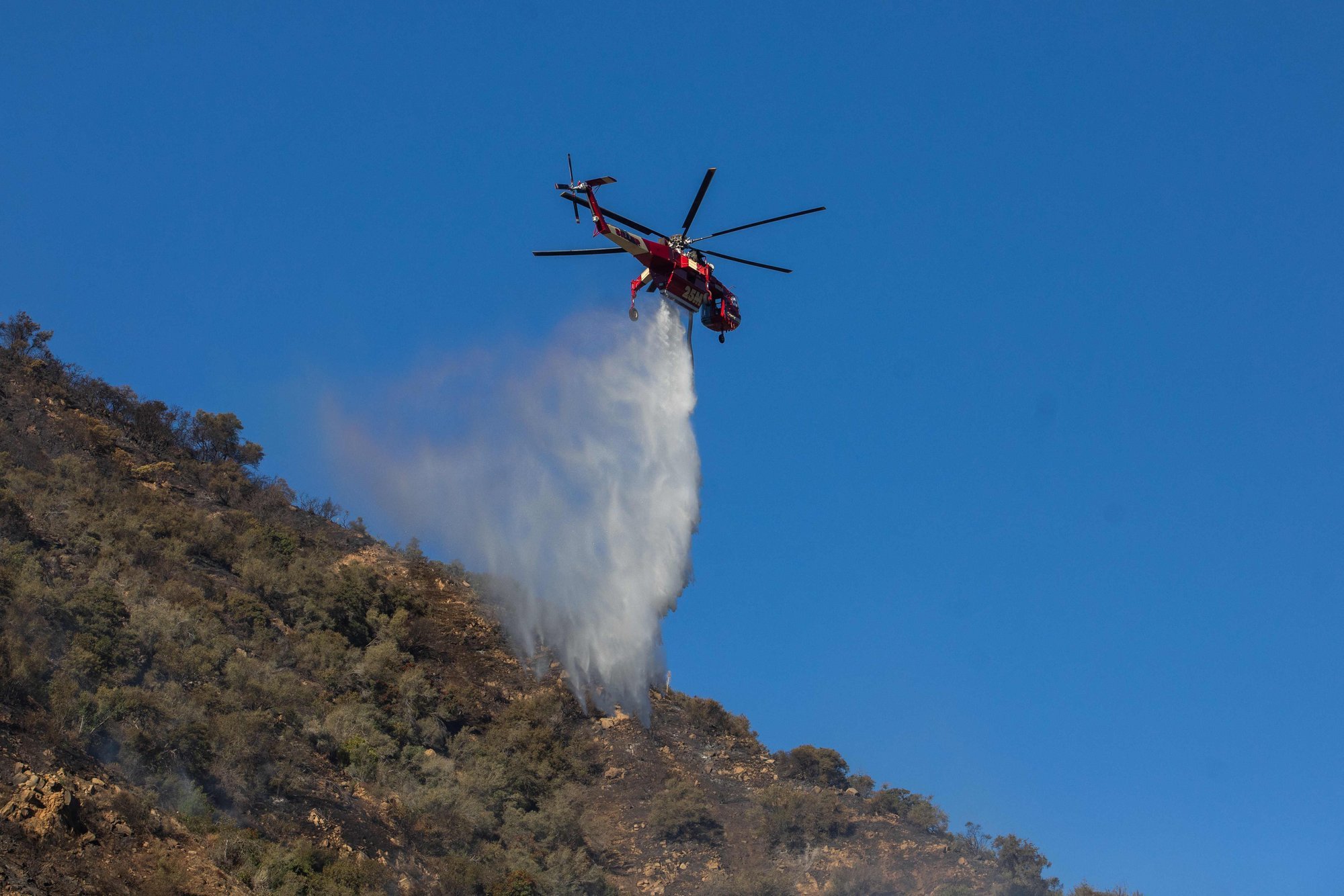 USA-s arreteeriti Los Angelese maastikupõlengu süütamises kahtlustatav isik