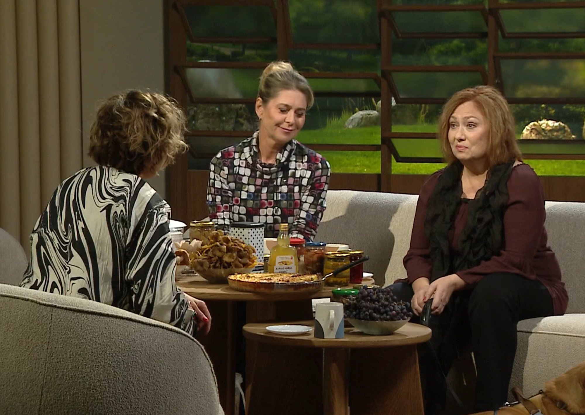 Ülle Lichtfeldt ja Carmen Mikiver meenutasid, kuidas tuttavaks said: näitlejad avastasid ühise huvi tänu sõnniku korjamisele