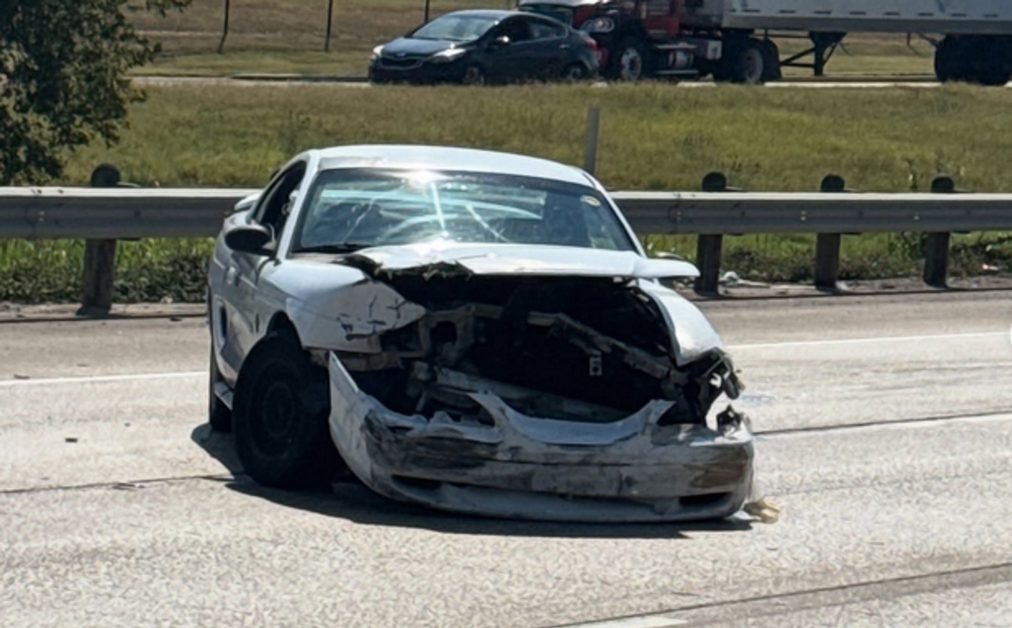 „Jumal tänatud, et mu naine ja lapsed on terved.“ Grete Griffin sattus perega tõsisesse autoavariisse