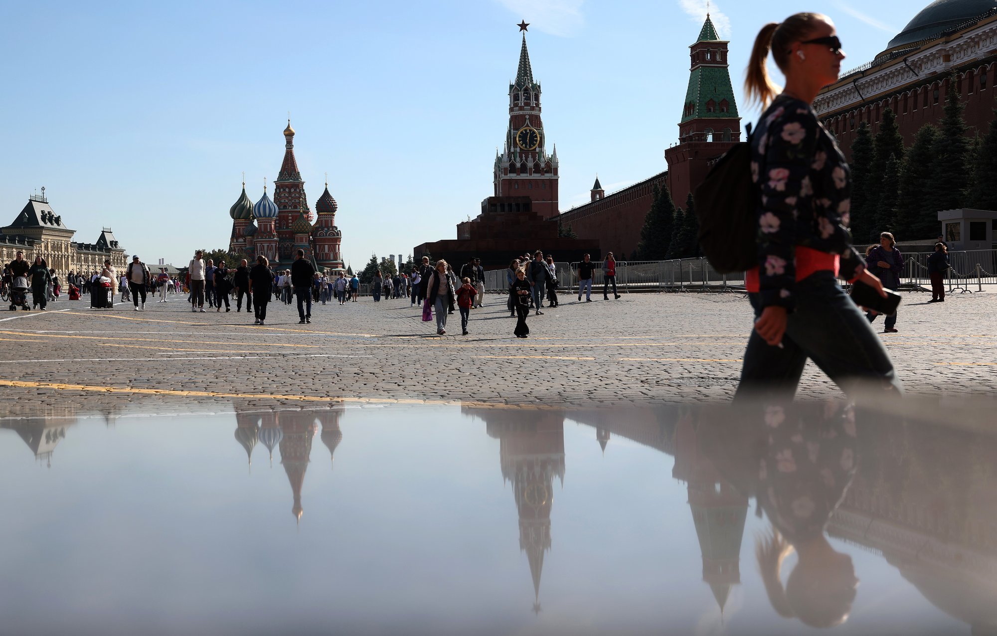 Sajad inimesed kogunesid opositsiooniaktsiooni raames Kremlile kaebuseid esitama