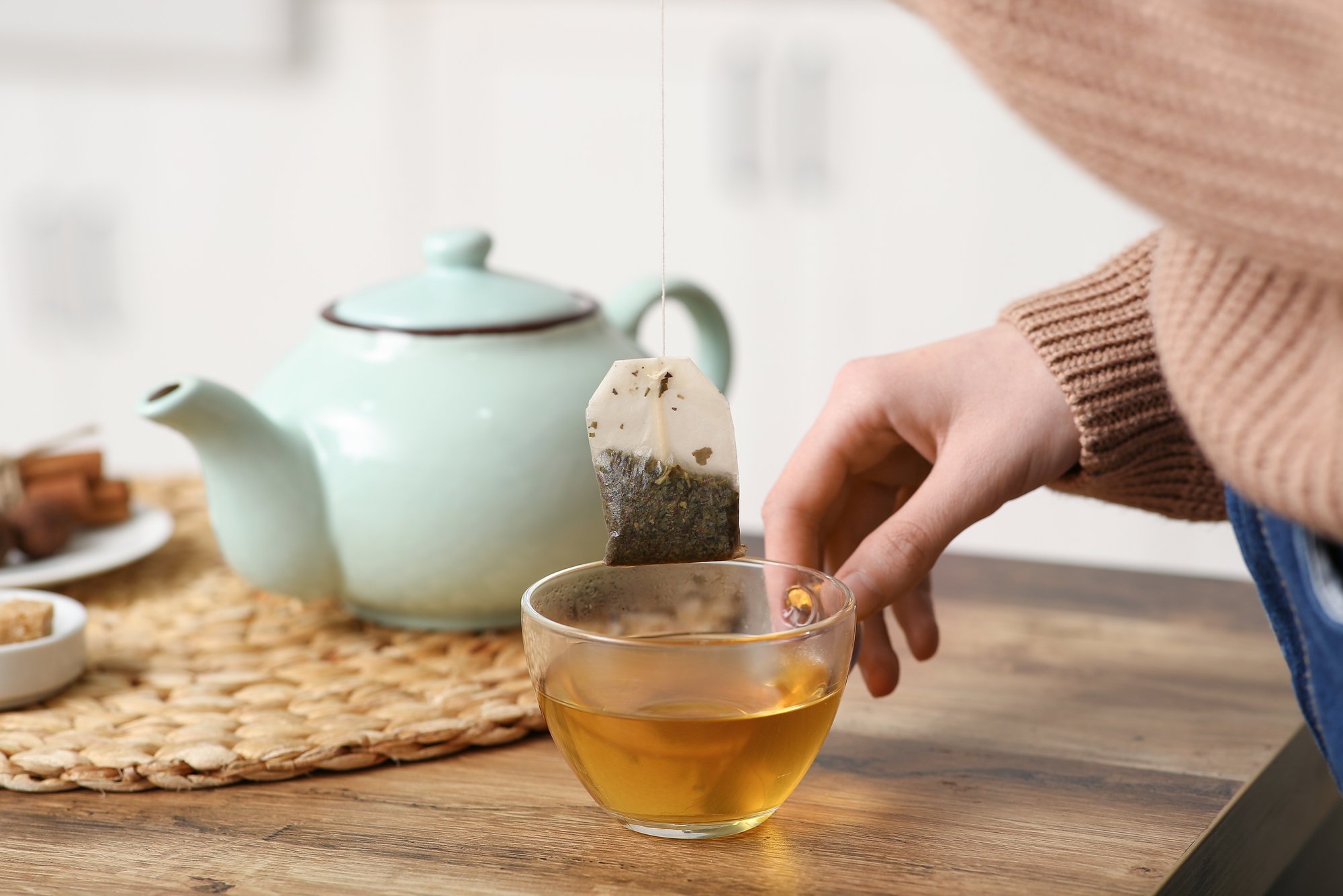 Kasutatud teekotikesi ei tasu ära visata, neid saab mitmel moel kasutada nii aias kui kodus