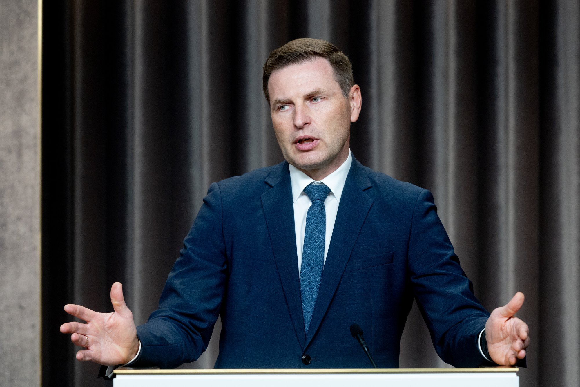 VIDEO | Pevkur: uute HIMARS-ite Eestisse jõudmisega võib minna paar aastat