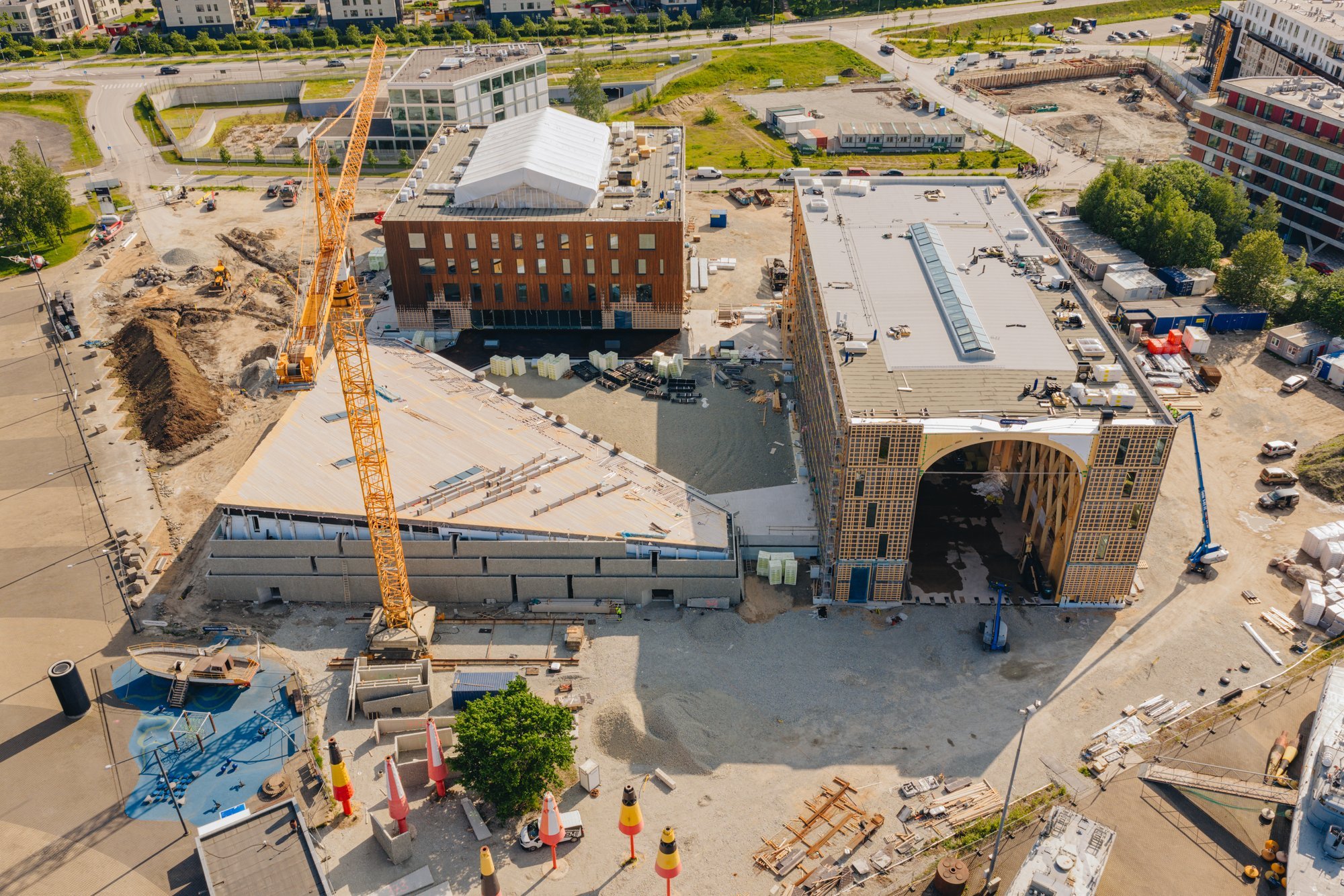 Kriisiaja rikkus: Eesti puitu väärindav 50miljoniline Loodusmaja kaunistatakse oliivipuudega