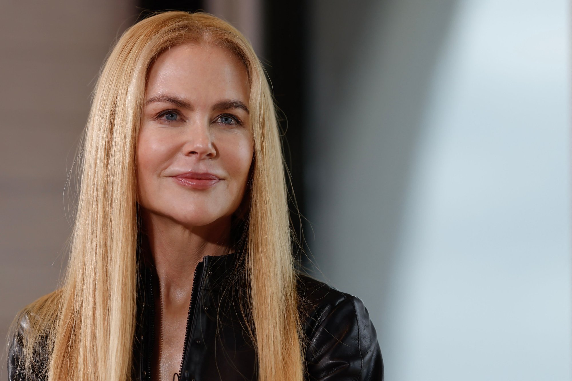 KLÕPS | Nagu ema suust kukkunud! Nicole Kidman väisas üle pika aja punase vaiba üritust tütarde seltsis