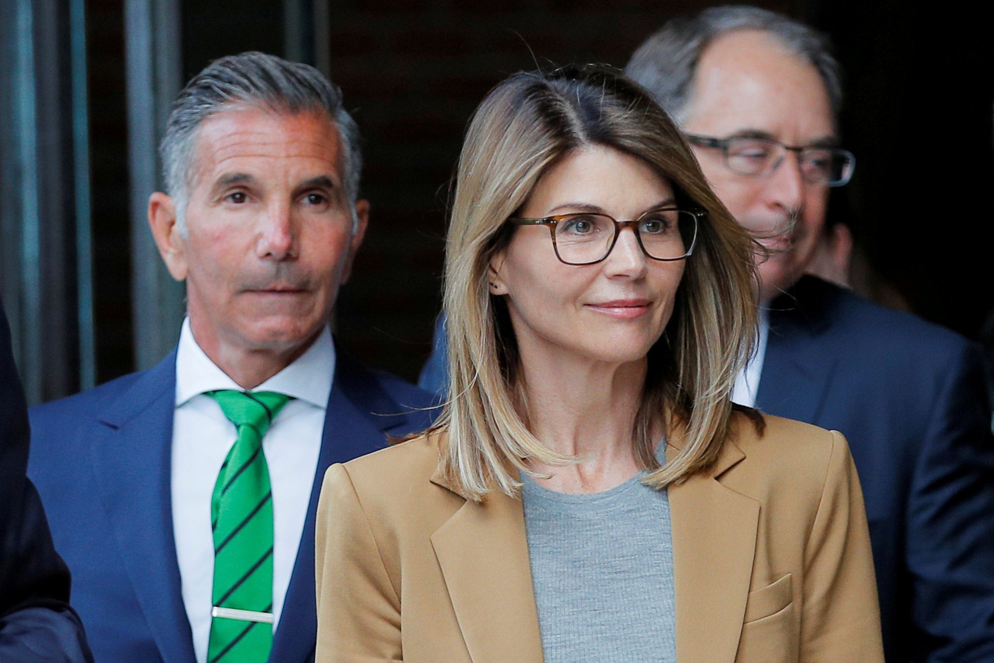 Teleseriaali „Lastega kodus“ näitleja Lori Loughlin lahutab pea 28 aastat kestnud abielu