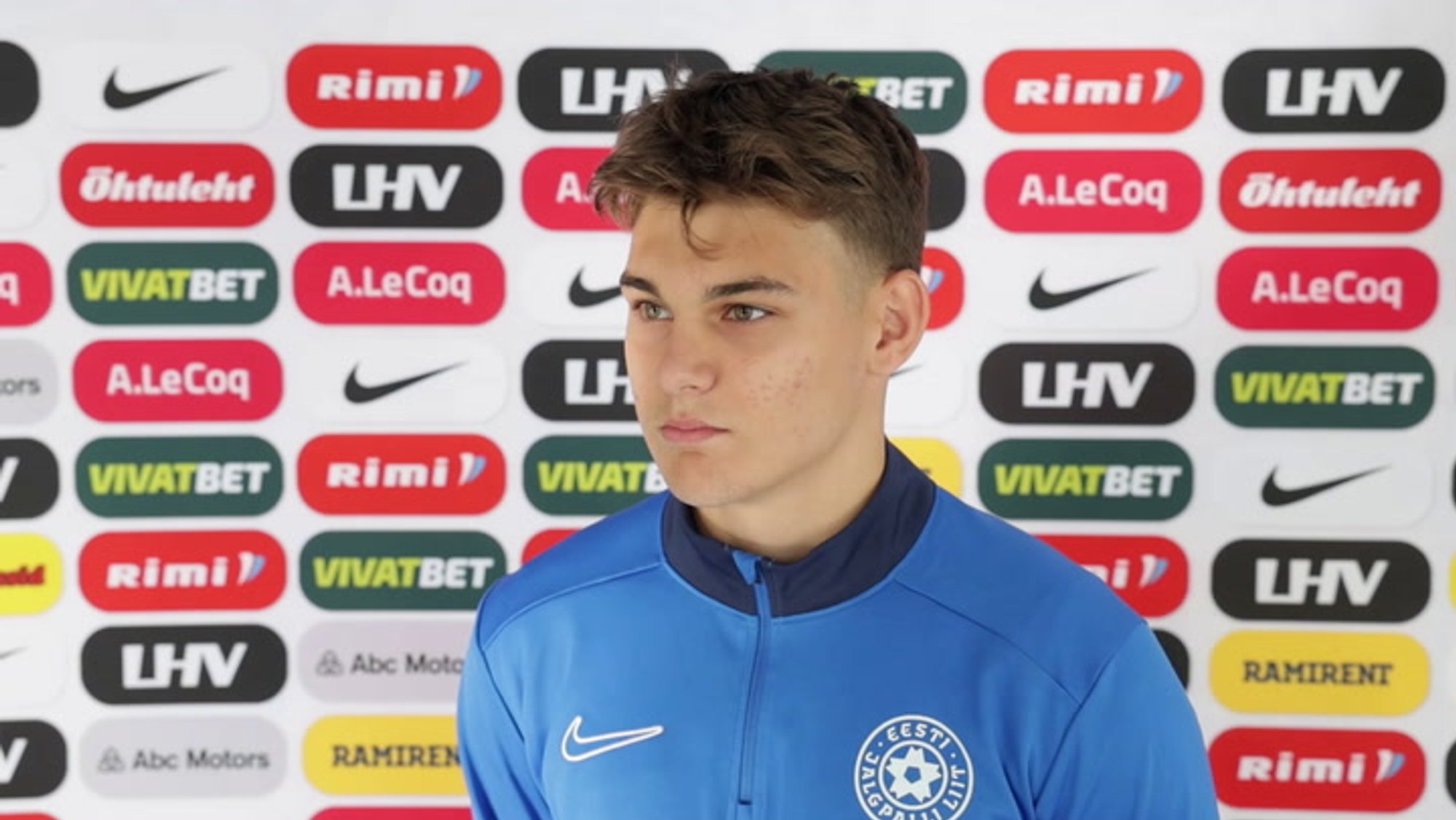 DELFI VIDEO | Kölni duublis ootamatult pingile vajunud Kristal: eelmise koondiseakna tõttu jäi üks klubimäng vahele. Äkki keegi on solvunud, ei tea