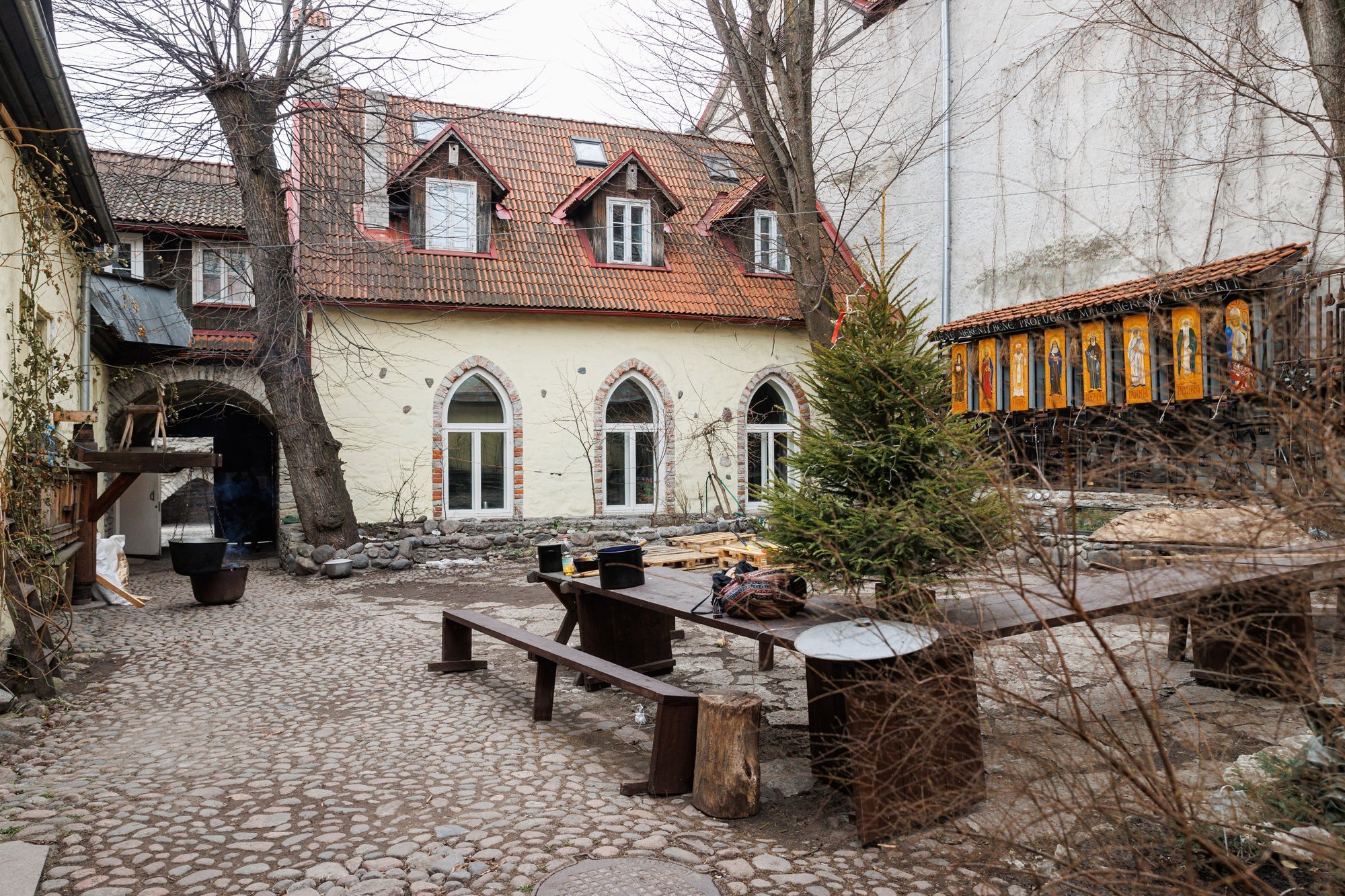 Uus karistuspraktika Eestis. Vene armeed toetanud krüptoärikas peab ukrainlastele 30 korda rohkem maksma