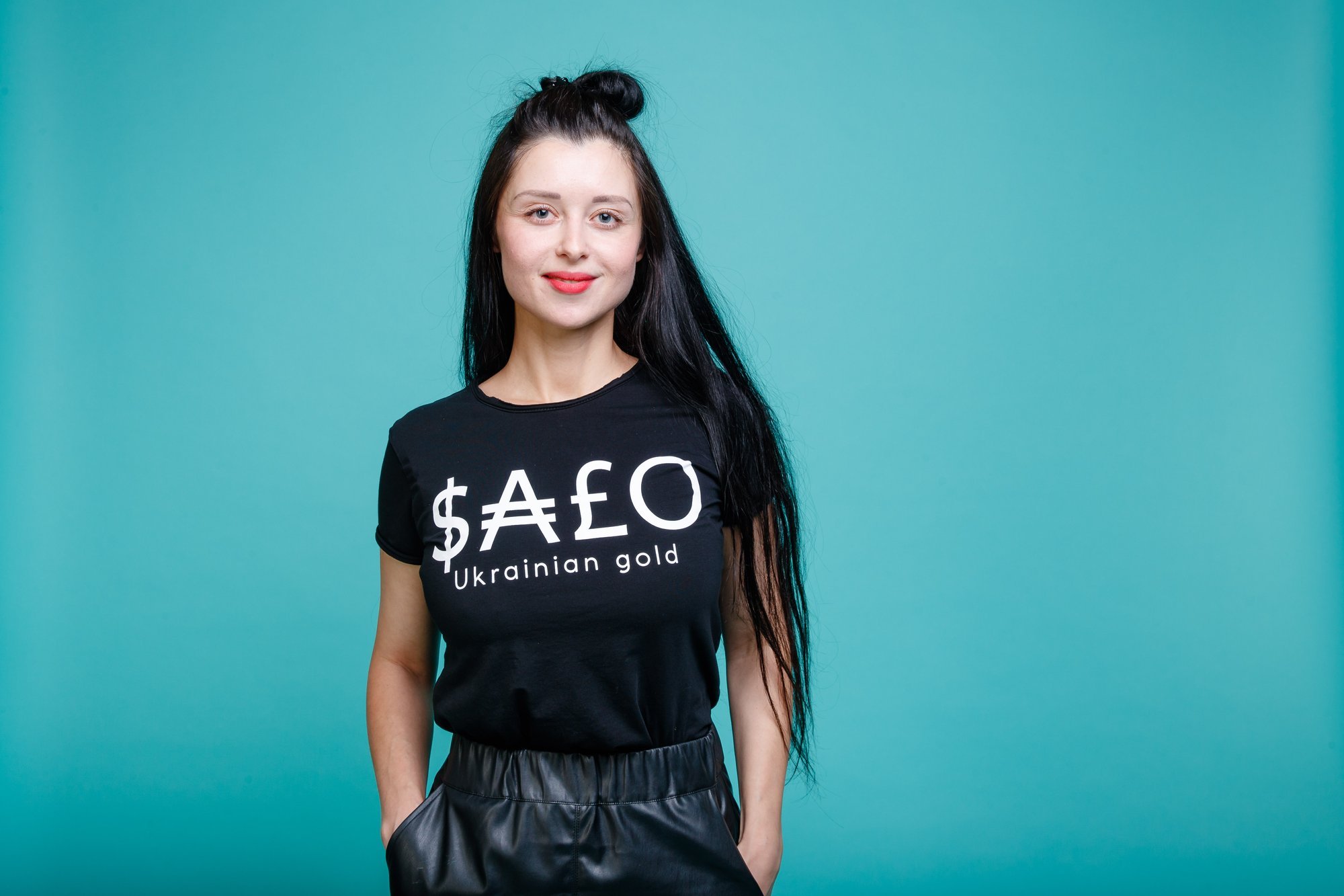 Sisulooja Avocado paljast ihu ei näita: mulle ei meeldi mõte, et lapse sõbrad vaatavad mu tagumikku