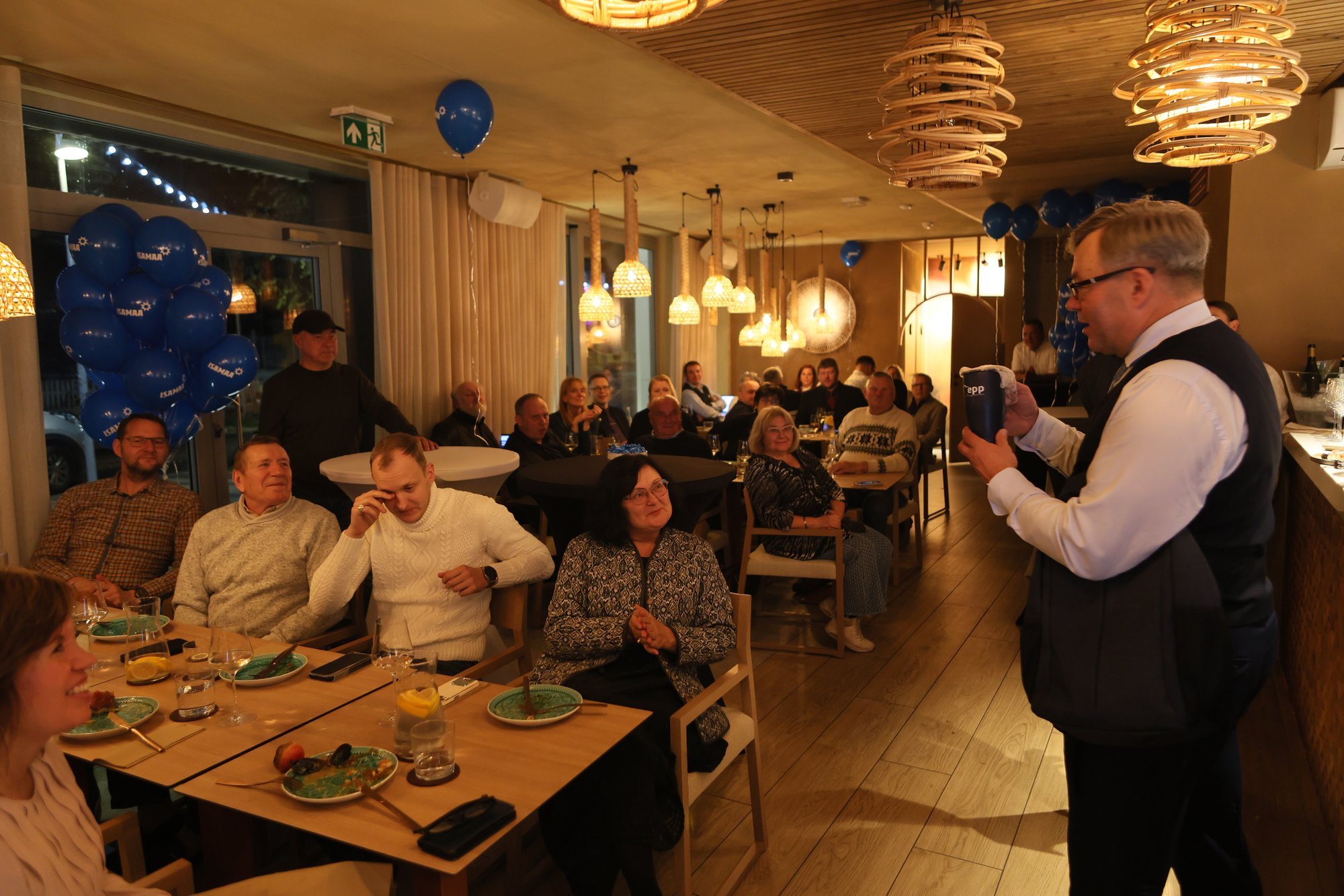 Isamaa ei jää Pärnus Keskerakonna ja EKRE võimutsemist pealt vaatama. „Kindlasti teeme pakkumisi“