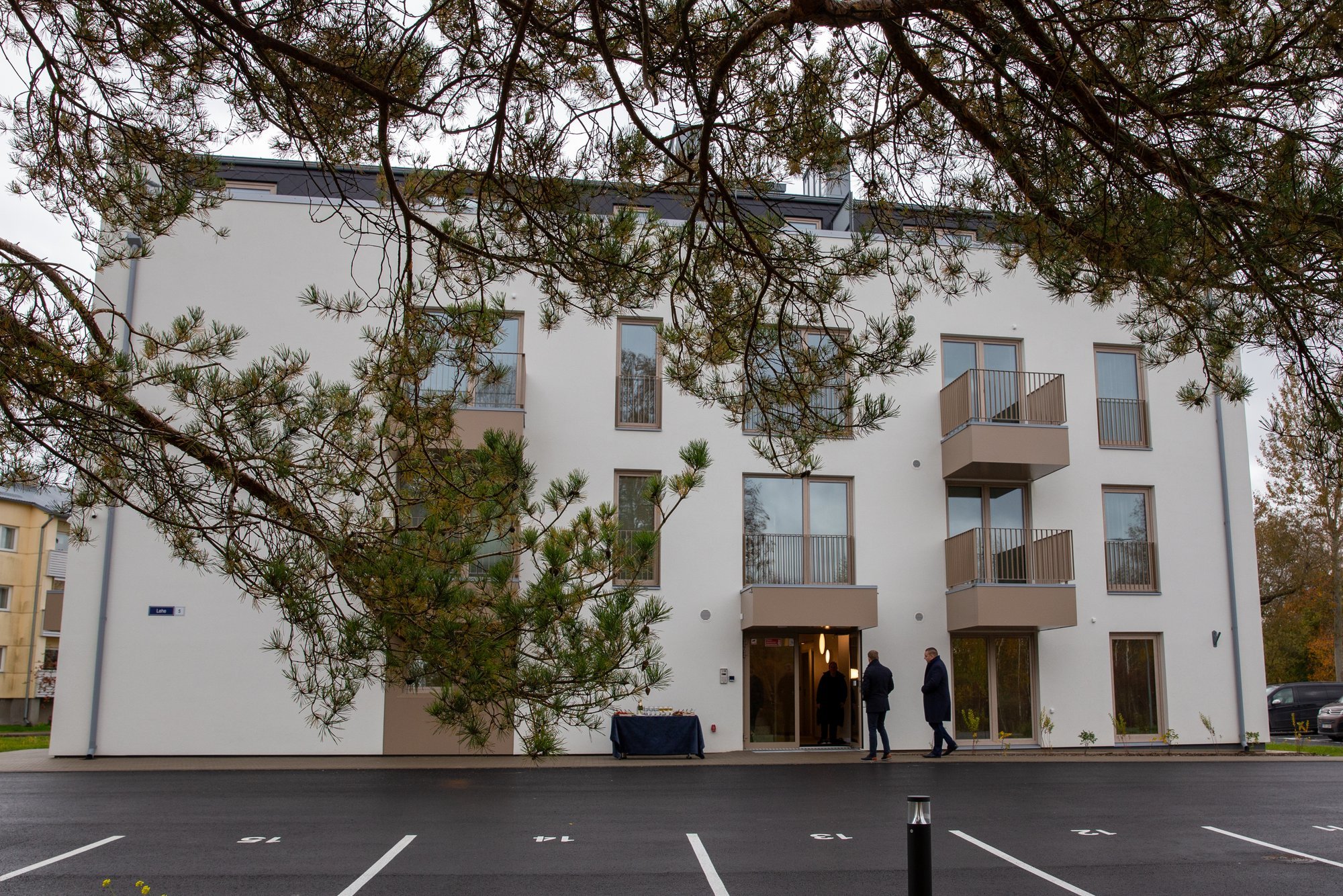 Saaremaal valmis üürimaja, kus päris igaüks elada ei saa. „Nõudlus selliste elamispindade järele on suur“