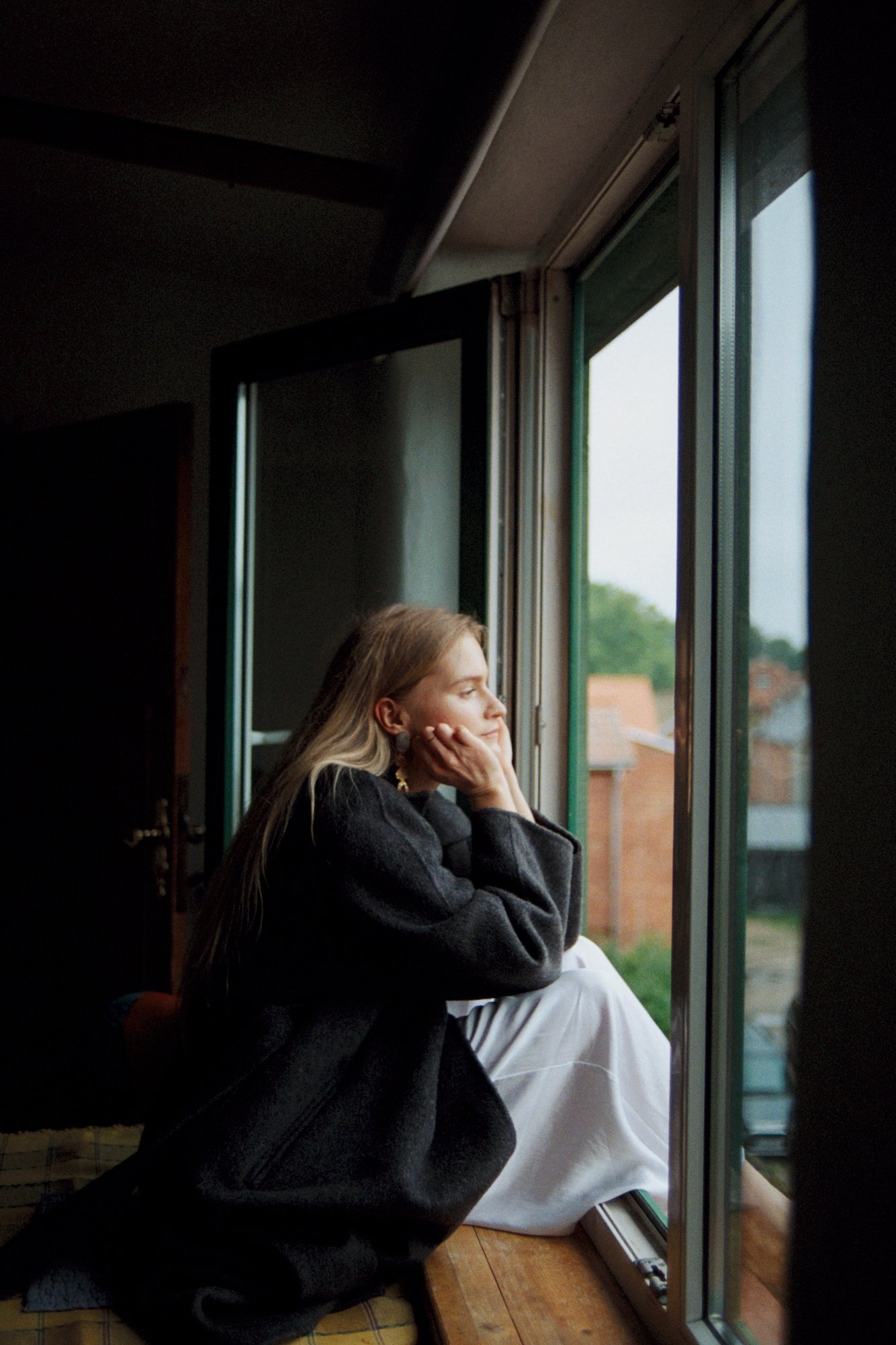 Uue kehaga harjumine, õelad kommentaarid ja pärismaailm. Heelia Sillamaa: ühtki värsket ema ei peaks ta kehakuju tõttu laisaks nimetama