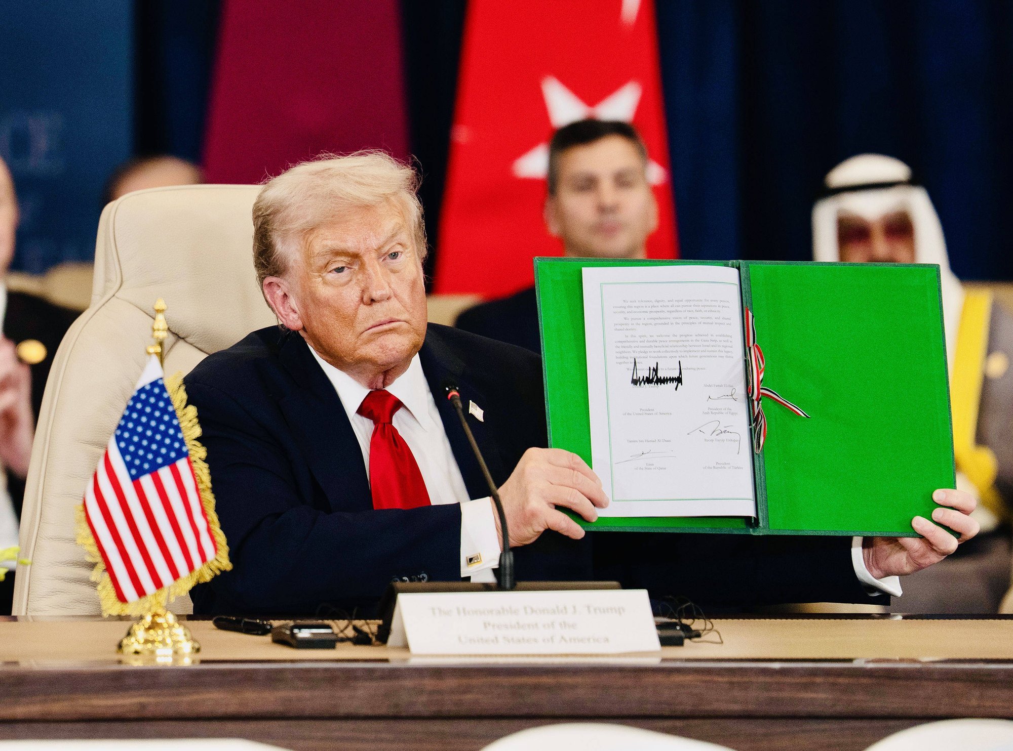 SÕJARAPORT | Peeter Tali: silmanähtavalt rahulolev Trump tögas Venemaad. Ta pani diktaator Putini ja tema autoritaarsed toetajad selgelt surve alla