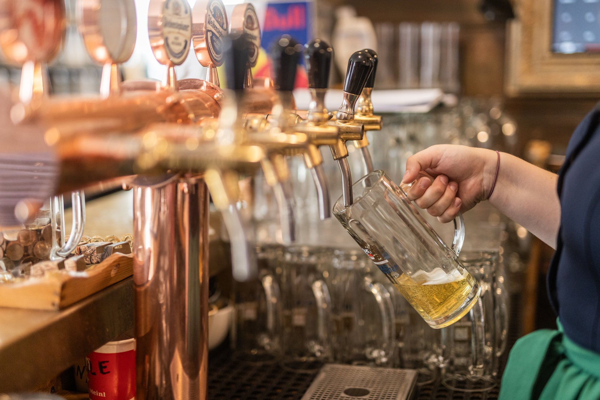 Soome valmistub alkoholi kojuveo alguseks. „Ohutus on prioriteet, olgu see pitsa, piim või alkohol“