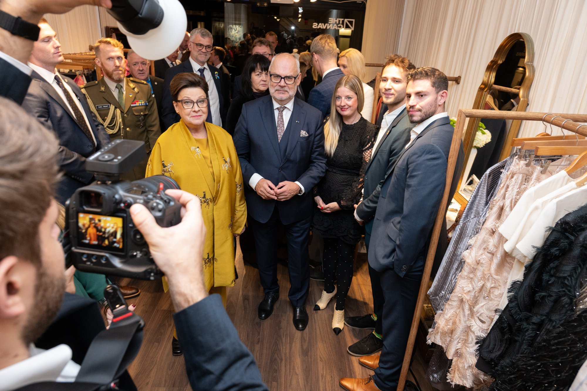 FOTOD | Sirje Karis saadab presidenti visiidil Ameerika Ühendriikidesse. Vaata ülevaadet ookeani taga toimuvast