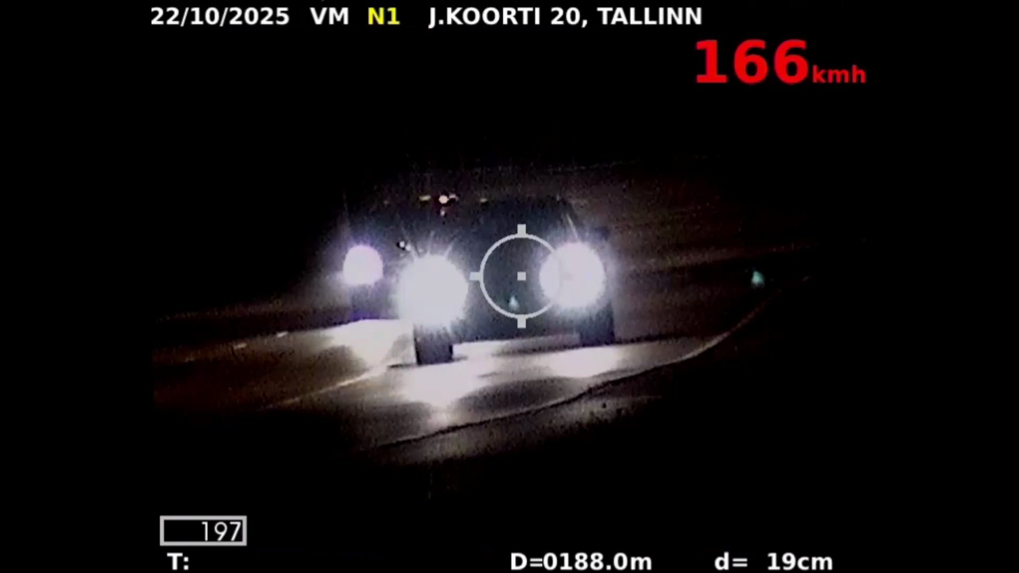 VIDEO | Laagna teel kihutanud noor juht jäi vahele. 166 km/h tõi aresti ja juhtimisõiguse kaotuse