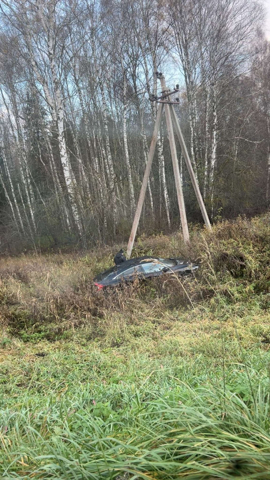 FOTO ja VIDEO | Nõo surmaavarii tahtlik põhjustaja sõitis päev varem sama autoga kraavi, olles joobes