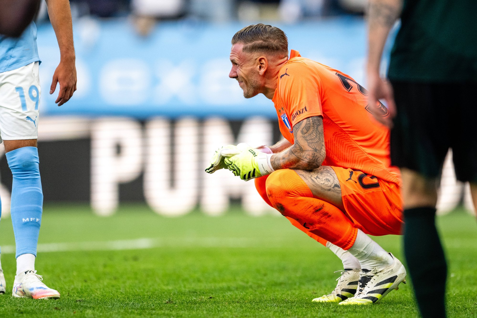 Rootsi esiväravavaht läks peatreeneriga tülli ja lahkus koondisest