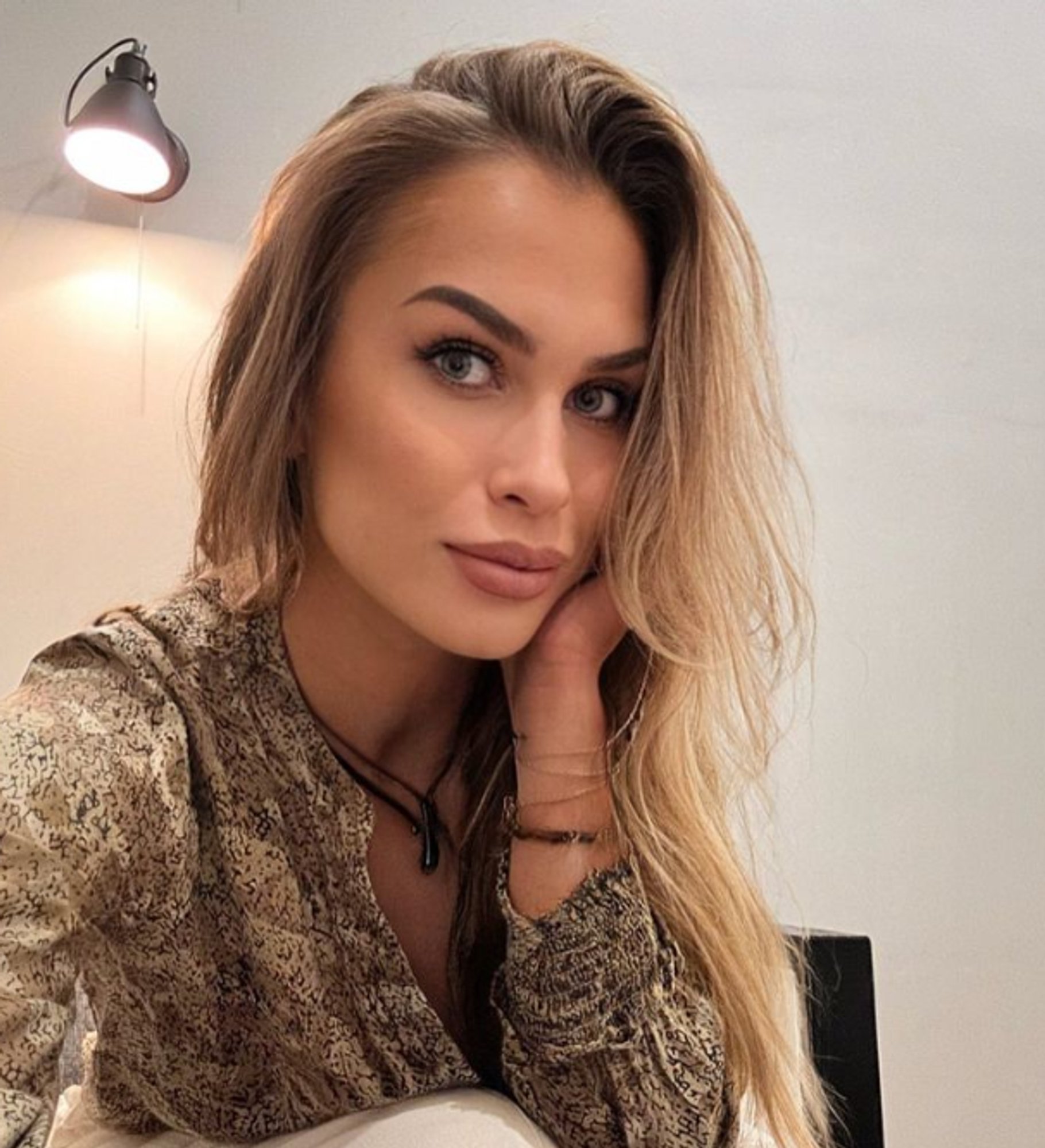 Kristluse leidnud Laura Valk: olen viimase pooleteise aasta jooksul üle elanud mitme väga lähedase inimese lahkumise