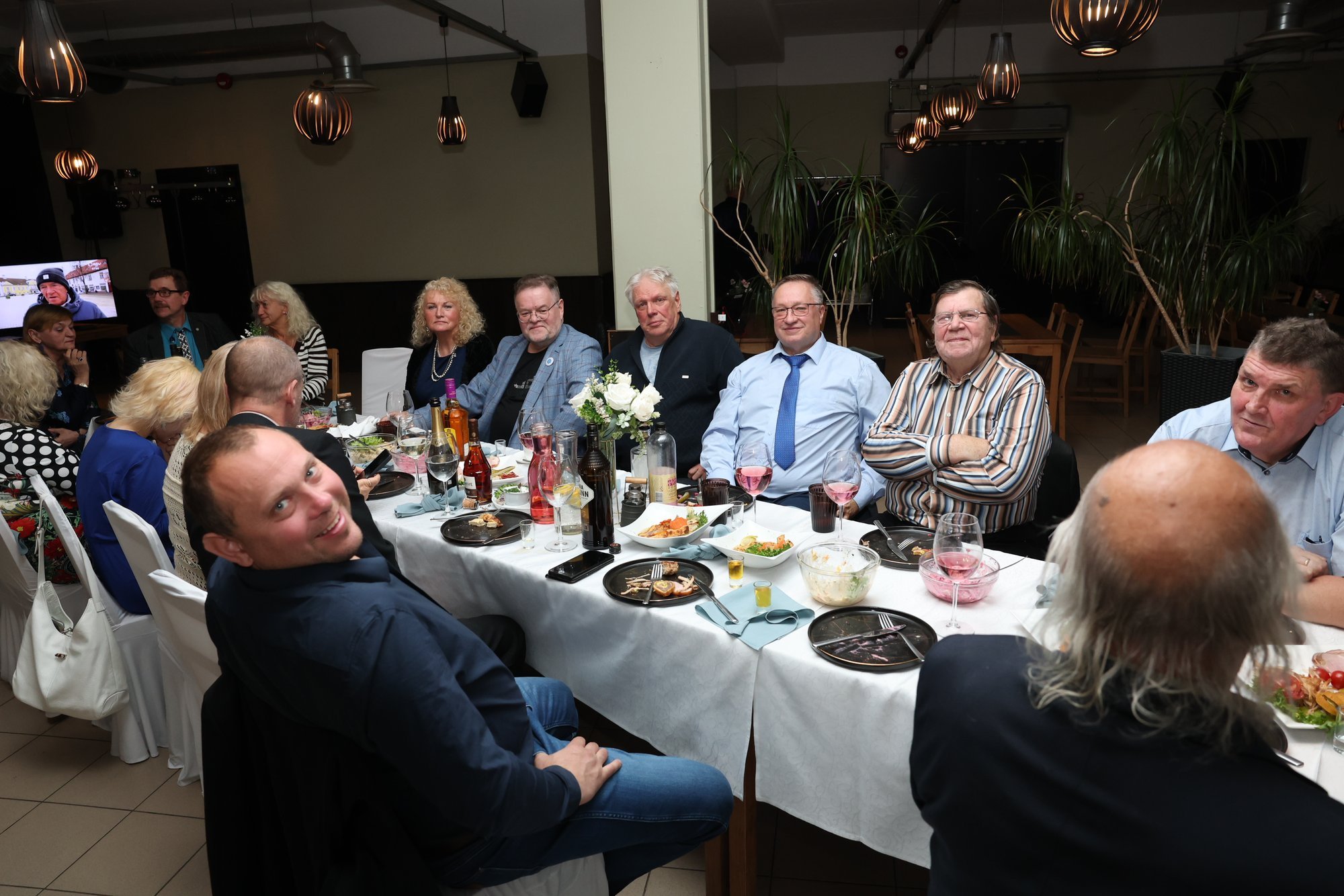 FOTOD | Vaata, mis toimub erakondade valimispidudel üle Eesti!