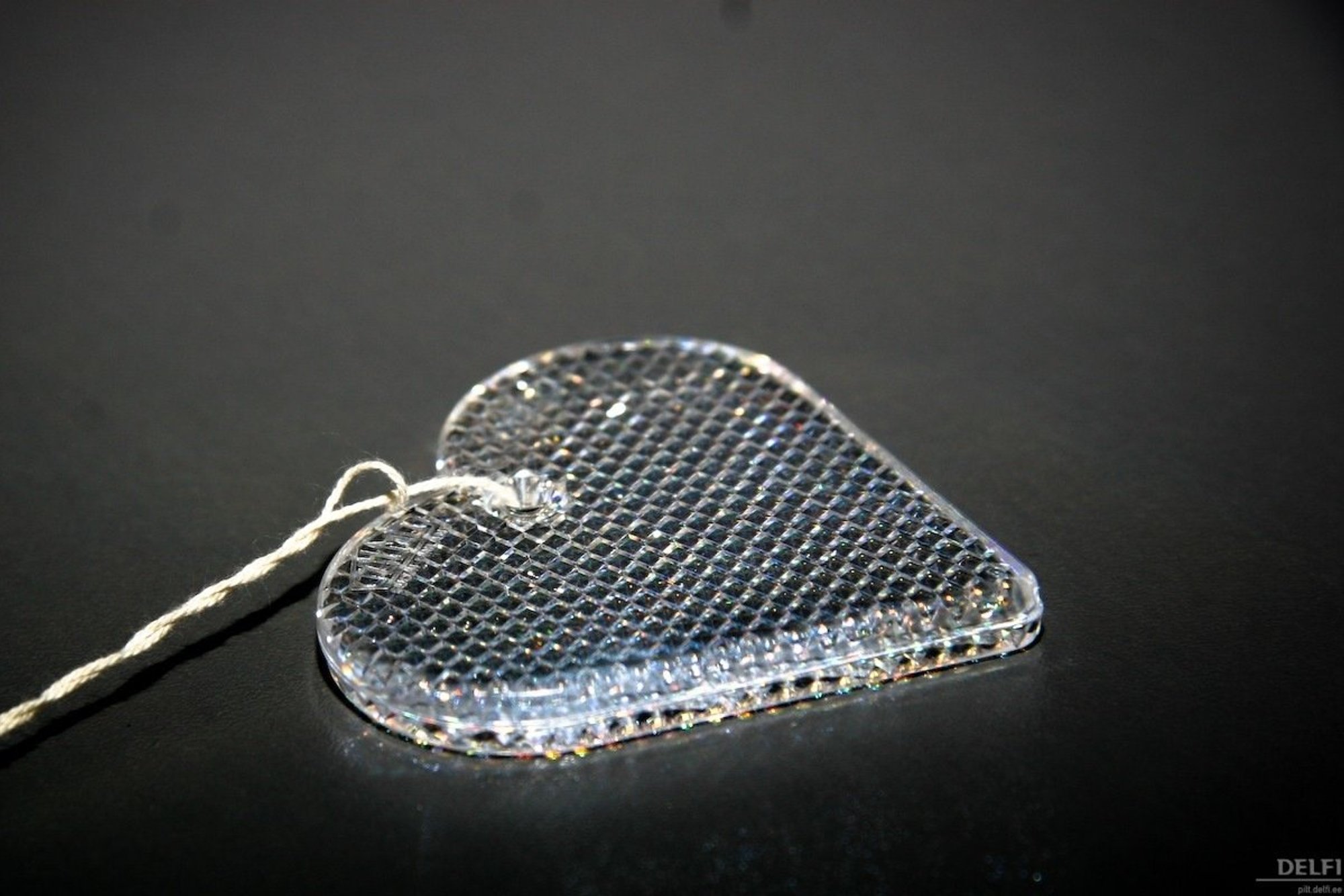 LUGEJA KÜSIB | Kas pimedal ajal jalgrattaga sõites tuledest ja helkuritest ei piisa?