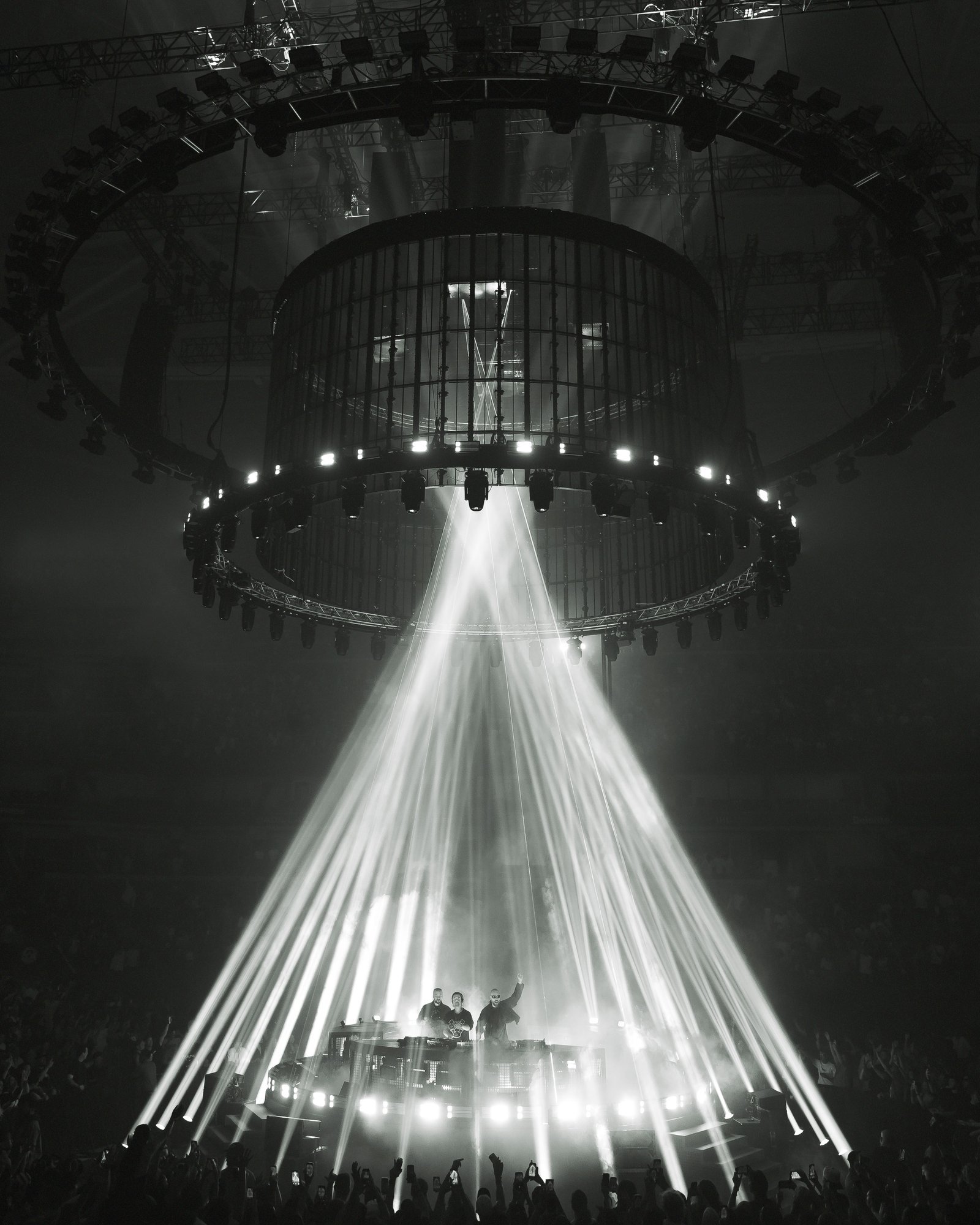 Saladus paljastatud! Swedish House Mafia esineb järgmisel kevadel Tallinna Lauluväljakul