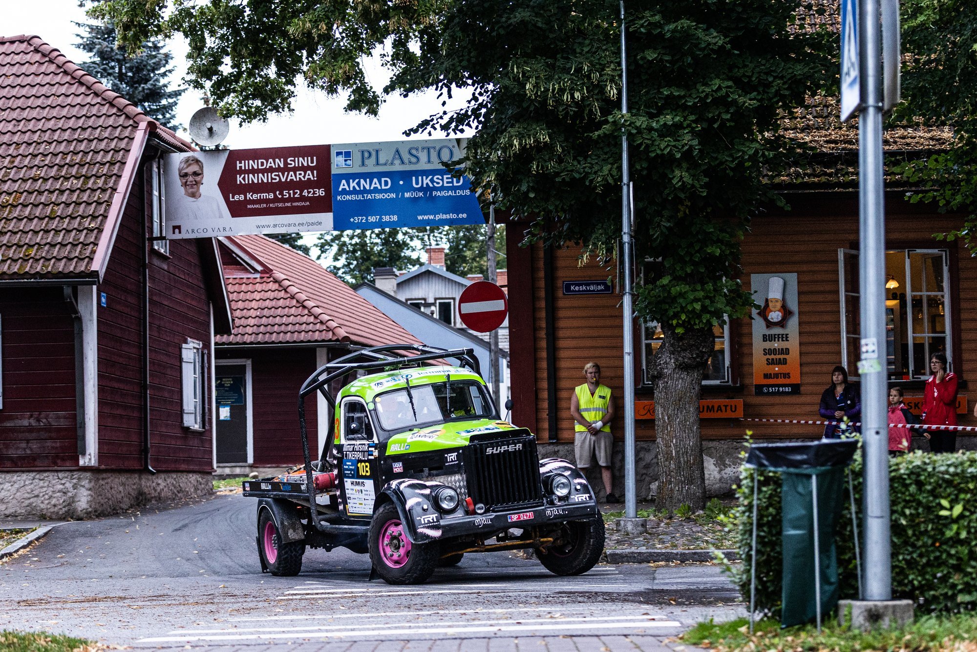C-kategooria juhtimisõiguseta veokijuht vedas Paide ralli žüriid ninapidi