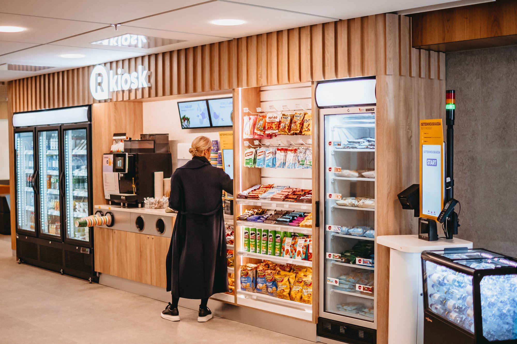 Soomes ähvardab kümneid R-Kioskeid sulgemine. Kas mustad pilved on ka Eesti kioskite kohal?