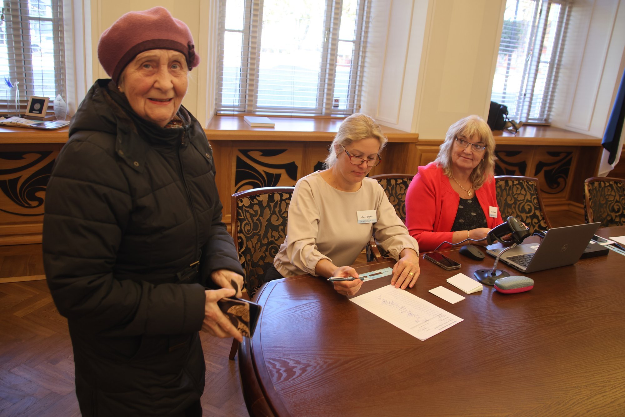 Valimised Paides: „Ootame, et tee saaks korda, nagu juba kolm-neli aastat on lubatud!“