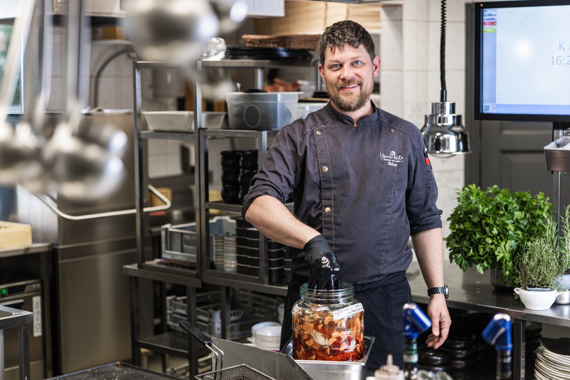 „MasterChefi“ uus kohtunik Silver Illak toob välja neli tehnikat, millega kokad kõige sagedamini hätta jäävad