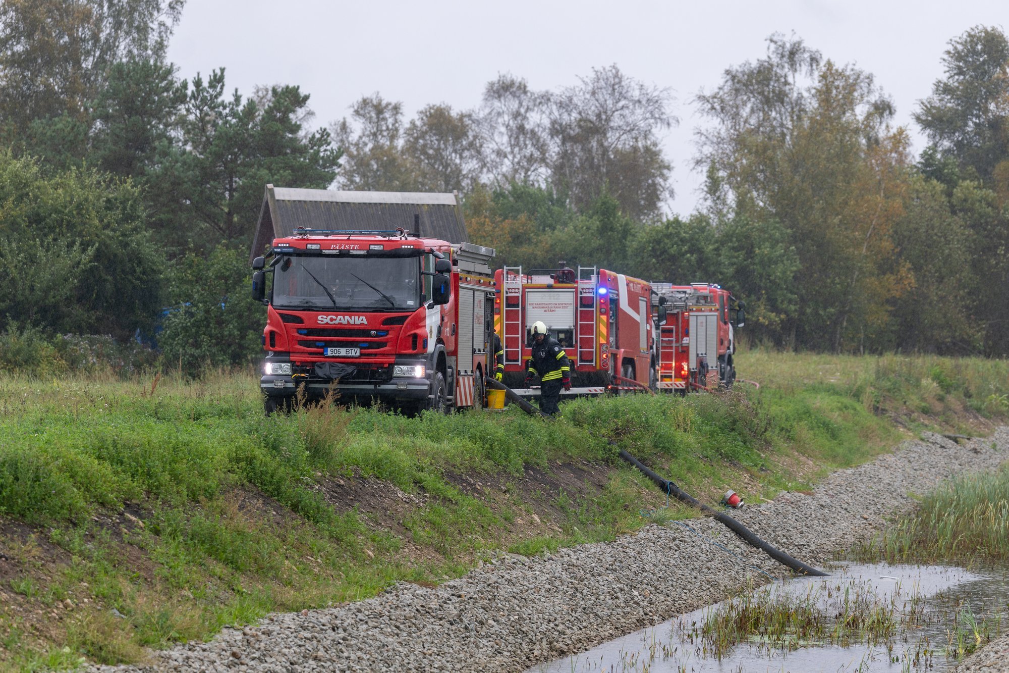 Viimsis põles alajaama hoone, kaks inimest said vigastada