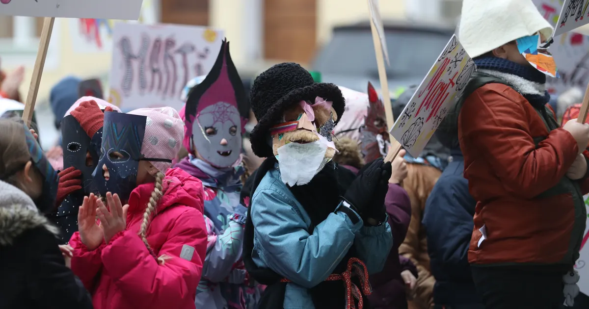 KUKU ⟩ Ajaloolane: mardipäeva on Eestis tähistanud ka baltisakslased